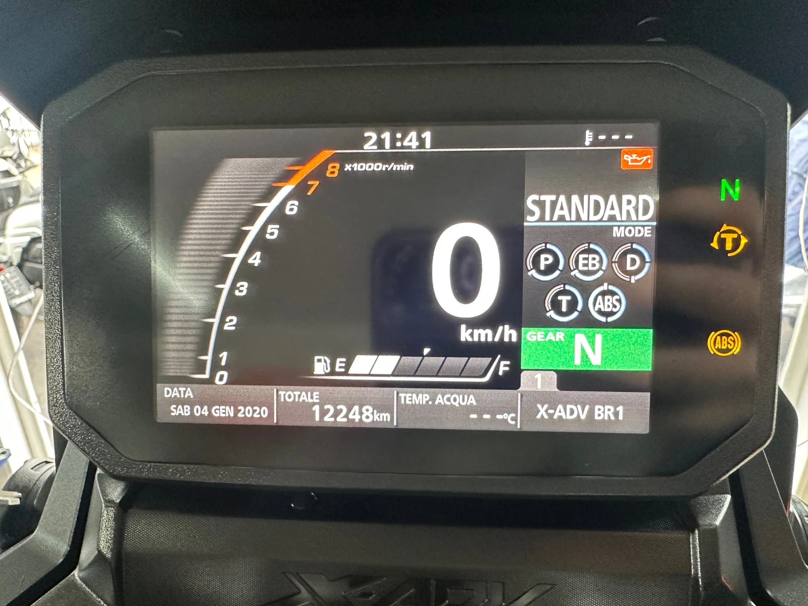 Honda X-ADV 750 ABS/TC/LED 03.2022г. - изображение 3