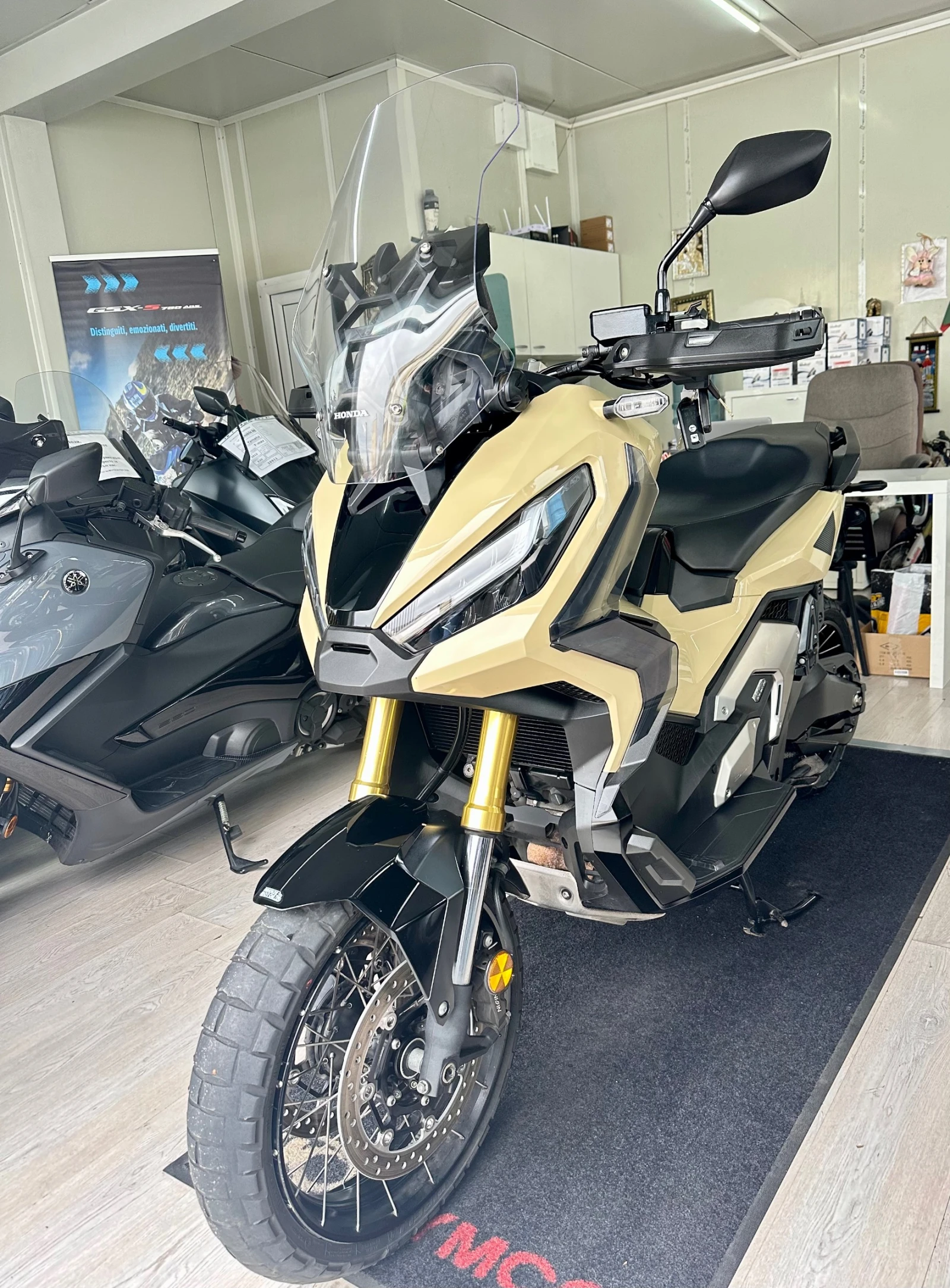 Honda X-ADV 750 ABS/TC/LED 03.2022г. - изображение 8