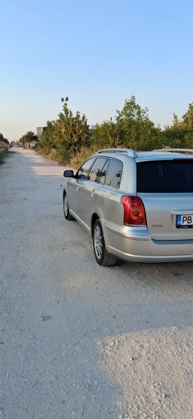 Toyota Avensis, снимка 4