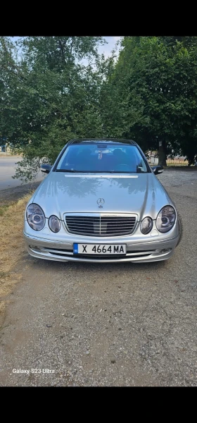 Mercedes-Benz E 320, снимка 3 - Автомобили и джипове - 53687698