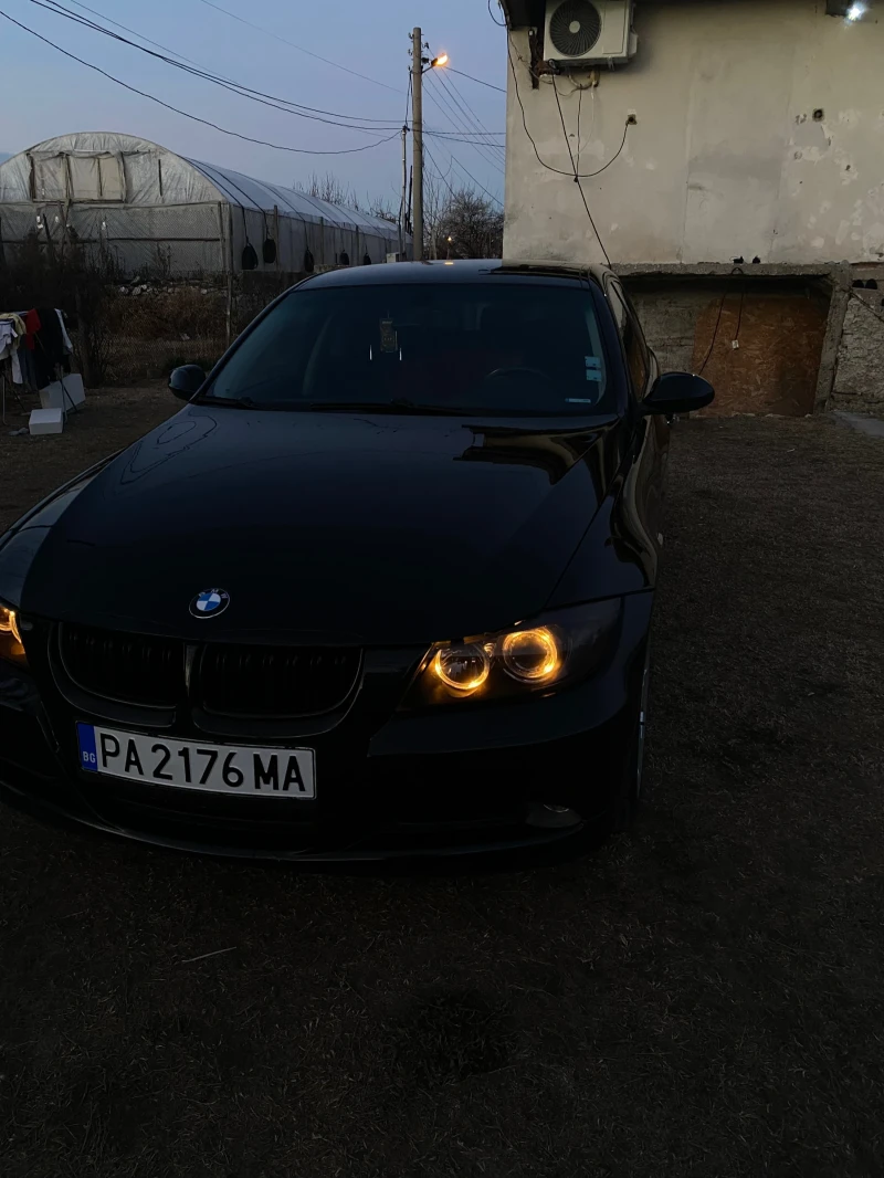 BMW 320, снимка 8 - Автомобили и джипове - 49048003