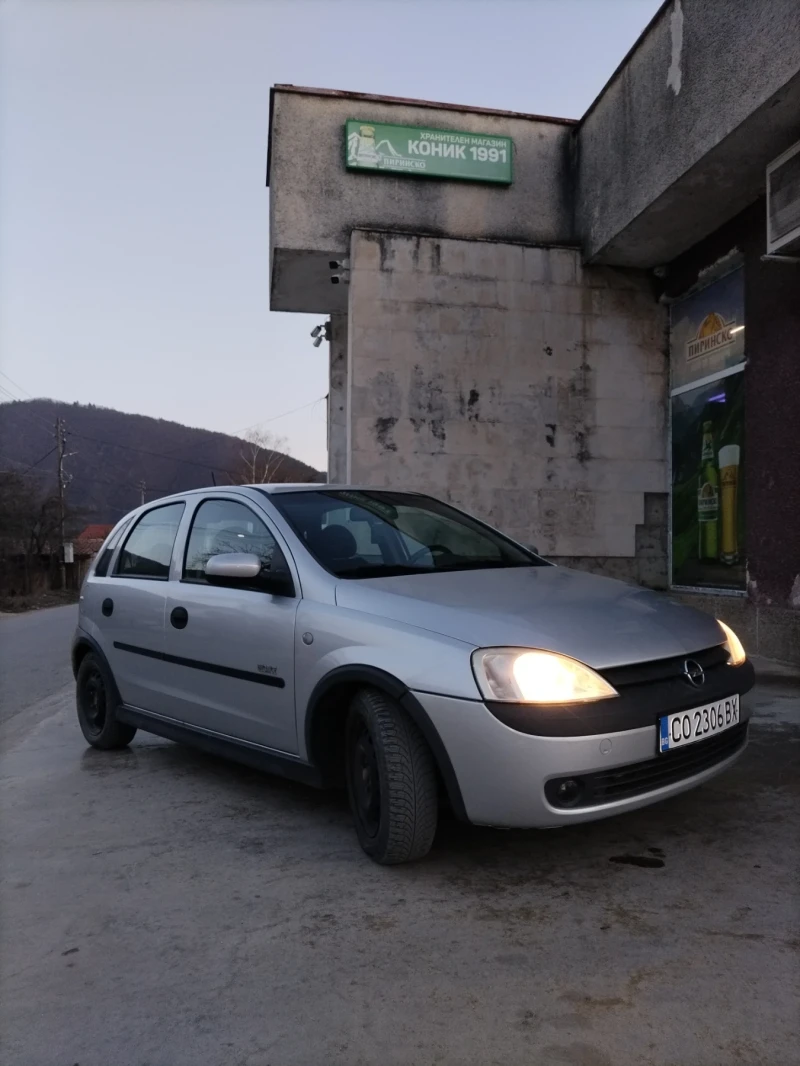 Opel Corsa, снимка 1 - Автомобили и джипове - 49549308