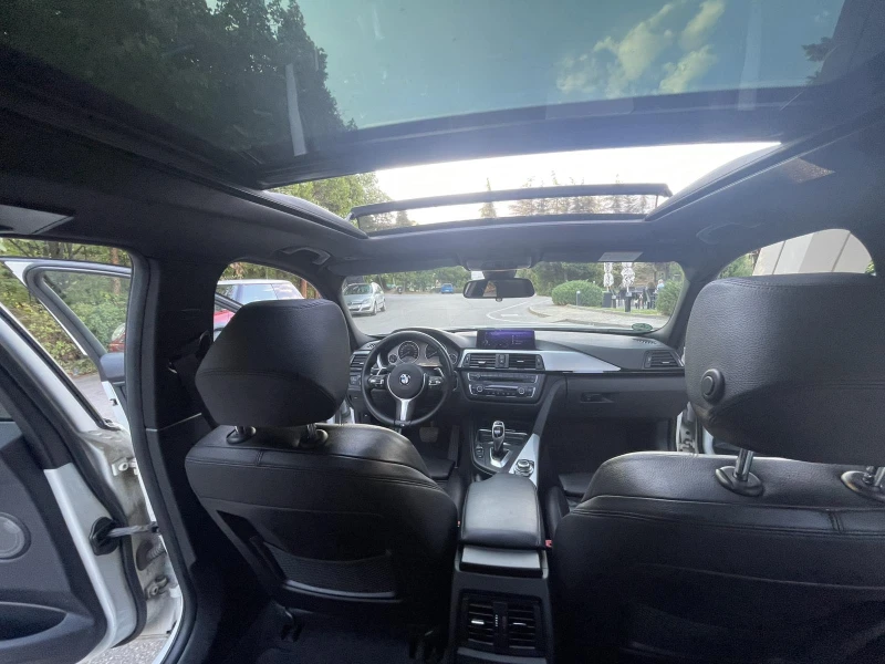BMW 330 M-Performance * PANO * Head UP * Harman/Kardon, снимка 13 - Автомобили и джипове - 51380216