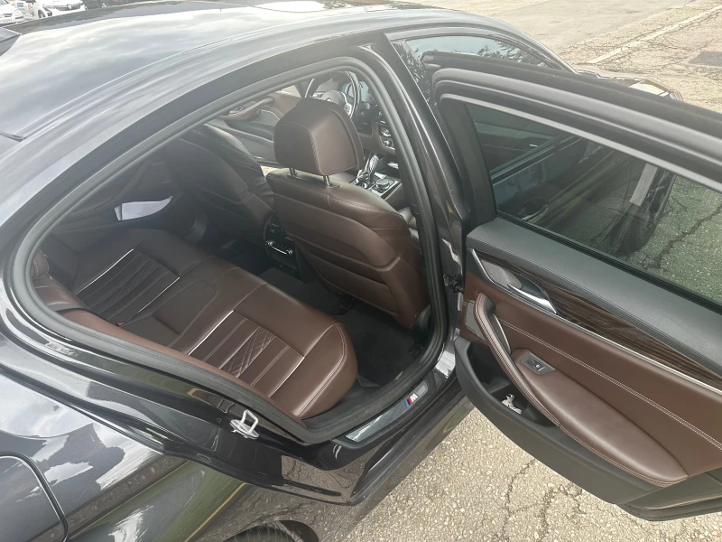 BMW 540 iXdrive, снимка 11 - Автомобили и джипове - 52599011