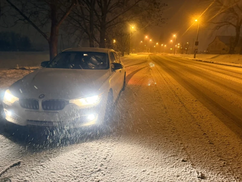 BMW 320 Продавам BMW 3 Series (F30)   2012 г., 2.0 дизел, , снимка 16 - Автомобили и джипове - 52591891