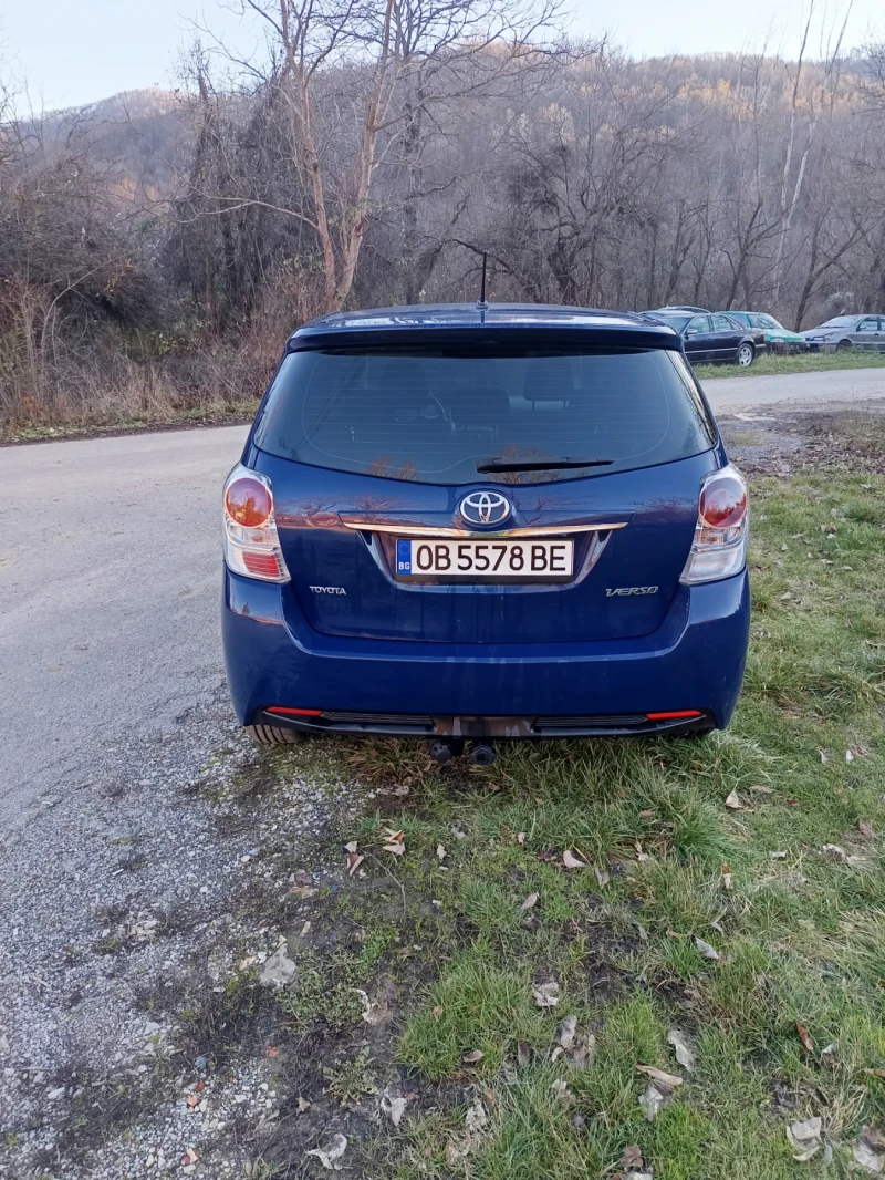 Toyota Verso 2D4D, снимка 2 - Автомобили и джипове - 52809957