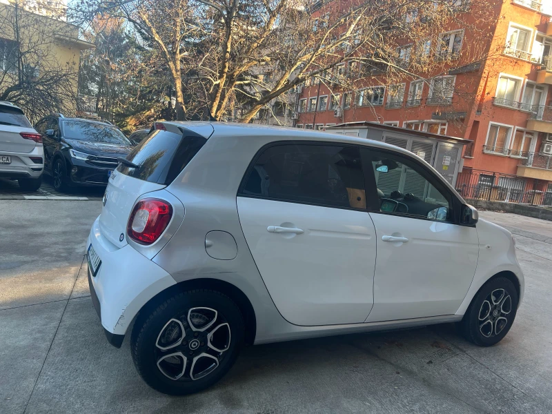 Smart Forfour, снимка 4 - Автомобили и джипове - 52877120