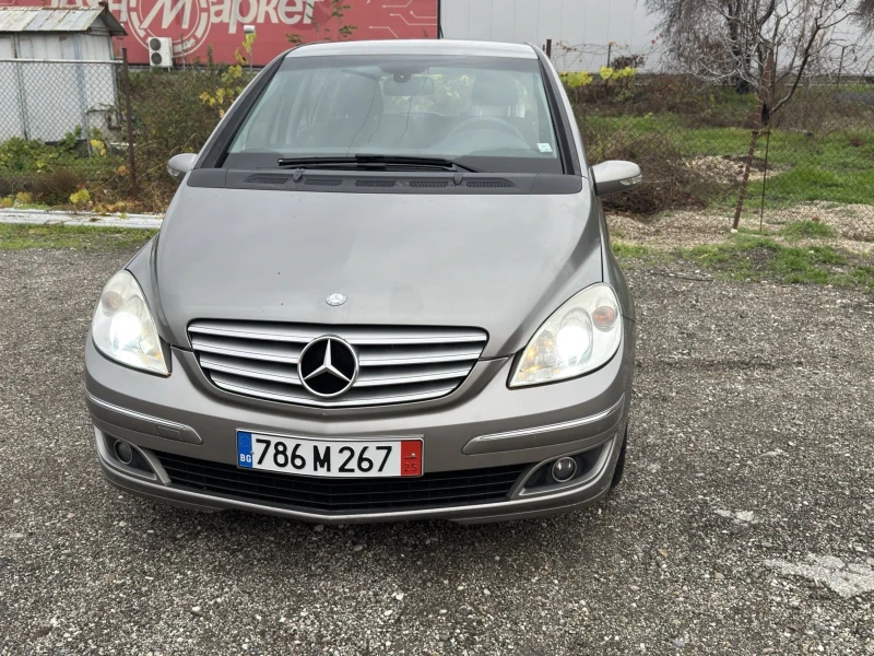 Mercedes-Benz B 200
