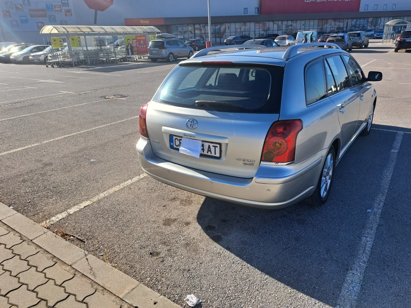 Toyota Avensis, снимка 6 - Автомобили и джипове - 53150233