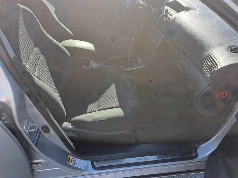 Toyota Avensis, снимка 10 - Автомобили и джипове - 53150233