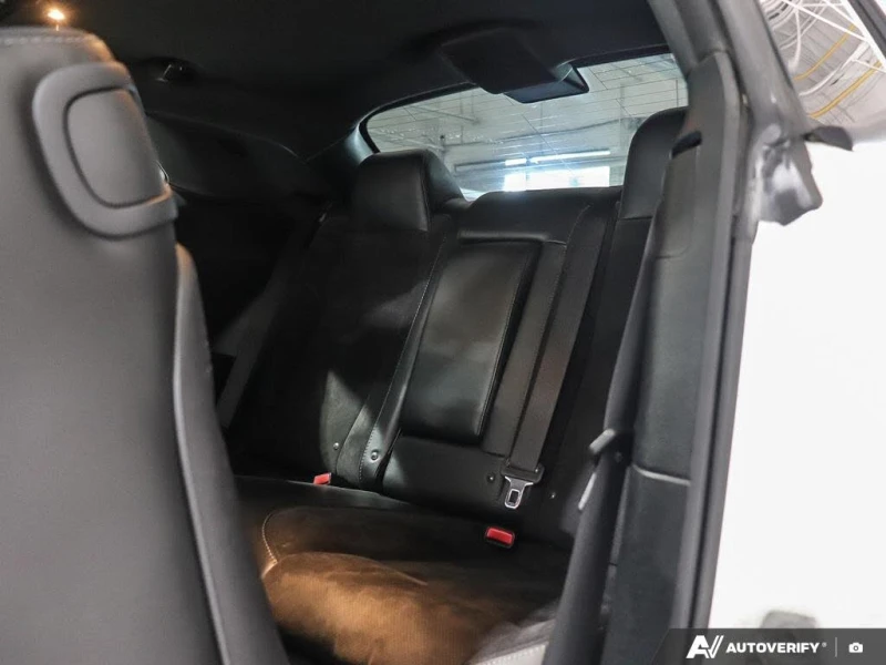 Dodge Challenger R/T Shaker* АвтоКредит* (ЦЕНА ДО БГ), снимка 16 - Автомобили и джипове - 53432204