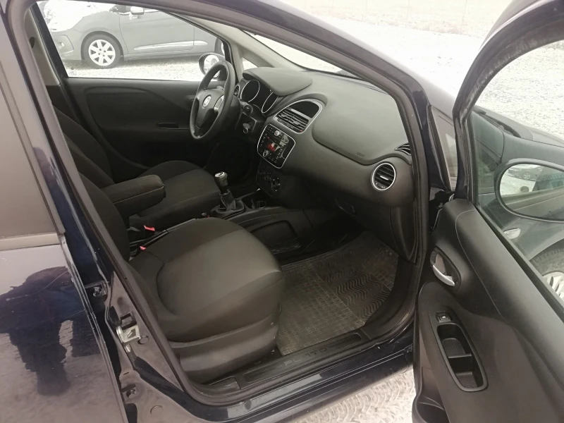 Fiat Punto evo 1.3 m-jet , снимка 12 - Автомобили и джипове - 53437393
