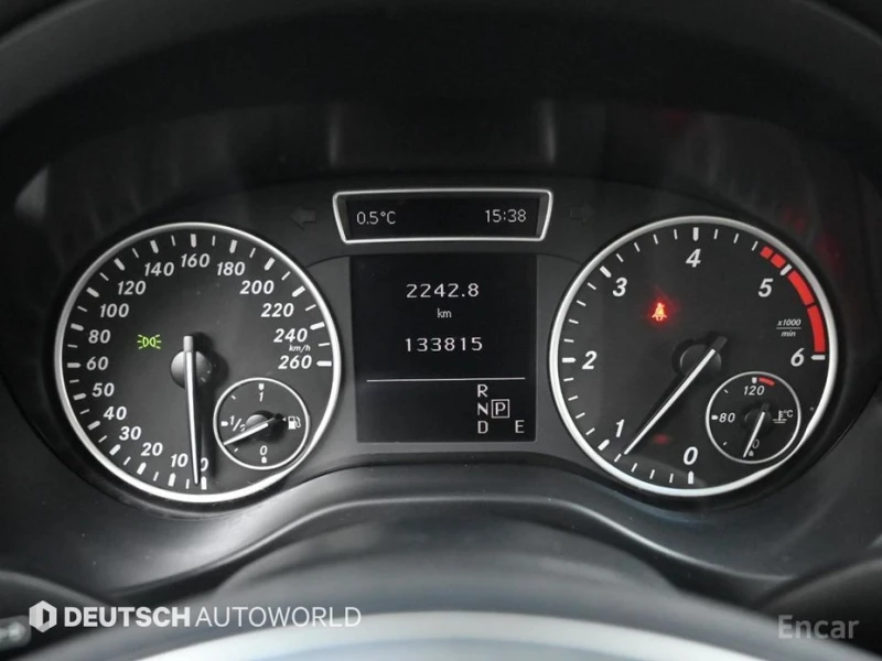 Mercedes-Benz A 200, снимка 8 - Автомобили и джипове - 53515697