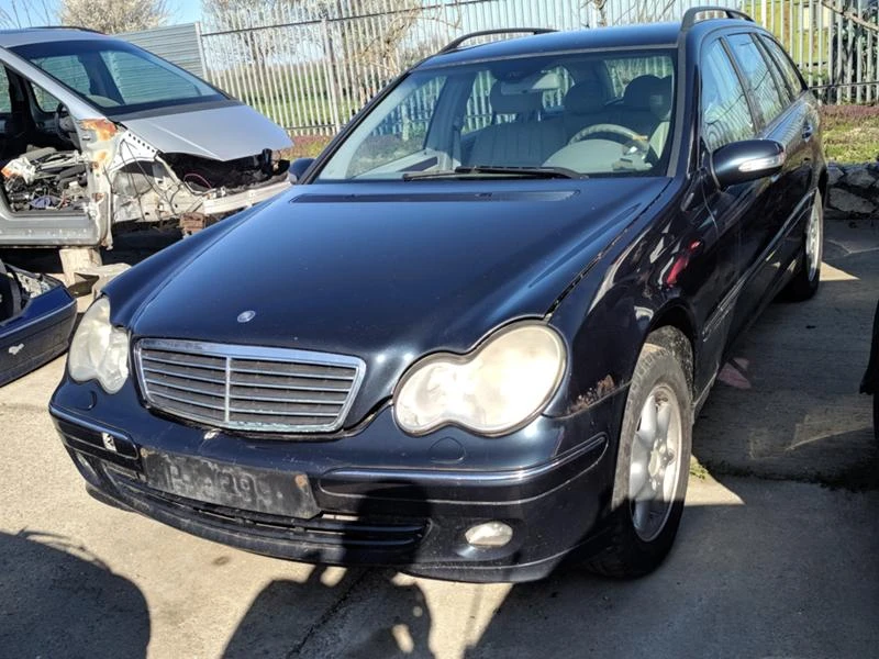 Mercedes-Benz C 180 Kompressor M271 - изображение 2