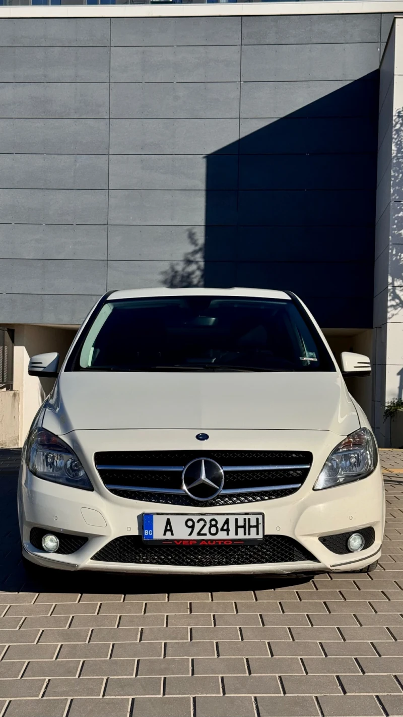 Mercedes-Benz B 180 - 14500 лв. - 49923286 1