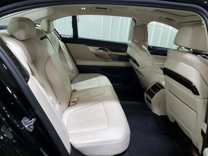 BMW 750 XI - изображение 9