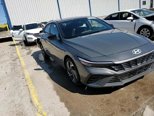 Hyundai Elantra 2.0L 4 FRONT WHEEL DRIVE | Mobile.bg � ����������� 1