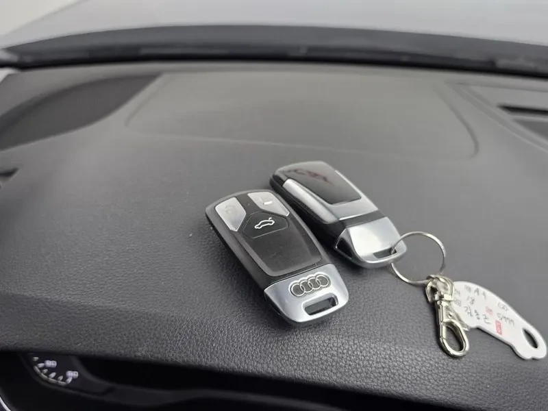 Audi A4 2.0 TDI Quattro - САМО 30% АВАНС, снимка 15 - Автомобили и джипове - 55790502