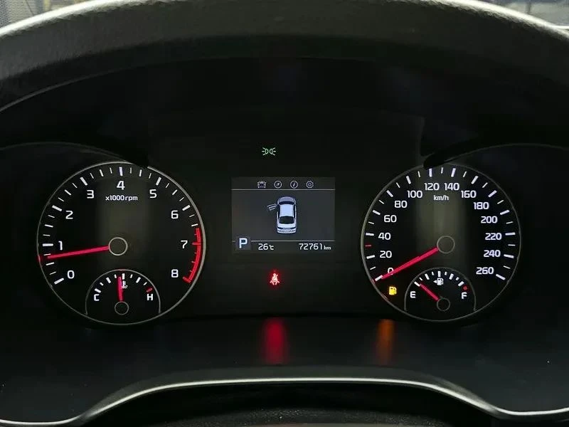 Kia K5, снимка 8 - Автомобили и джипове - 56689472