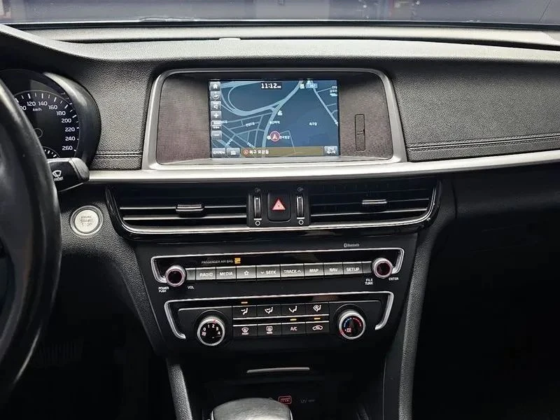 Kia K5, снимка 14 - Автомобили и джипове - 56689472