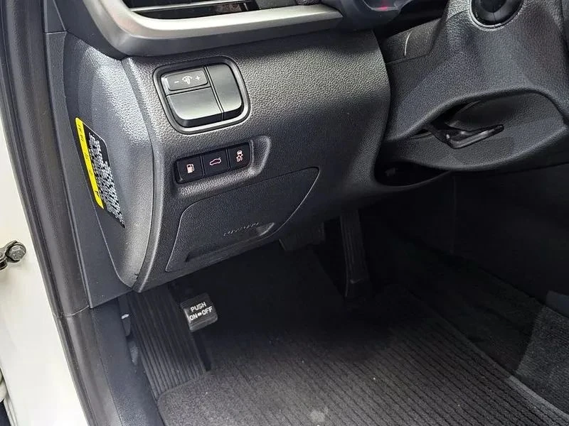 Kia K5, снимка 16 - Автомобили и джипове - 56689472
