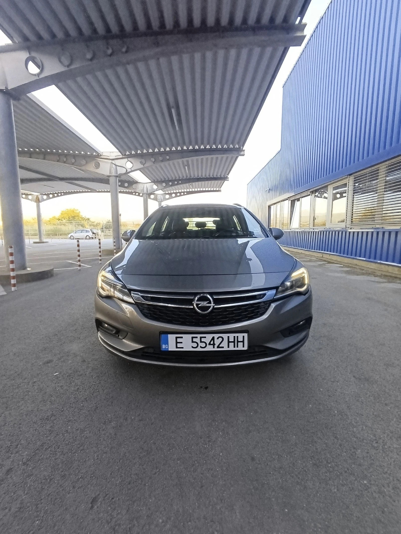 Opel Astra Business edition, снимка 1