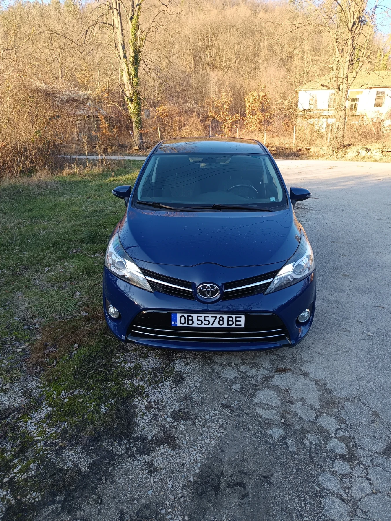 Toyota Verso 2D4D, снимка 1