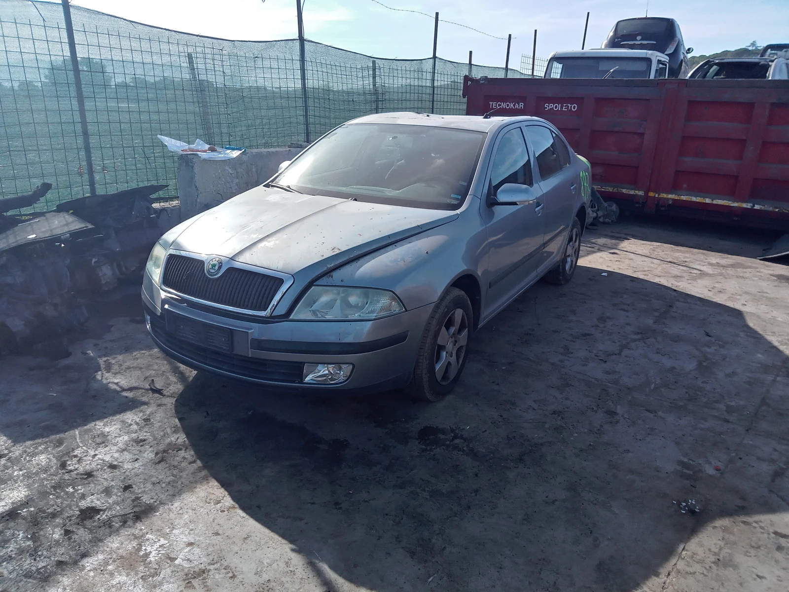 Skoda Octavia 1.6i[BGU] - изображение 2