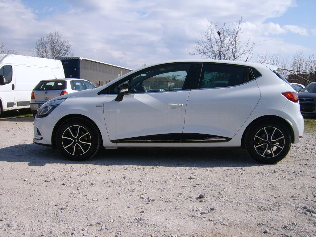 Renault Clio 0,9tce  limited - изображение 5