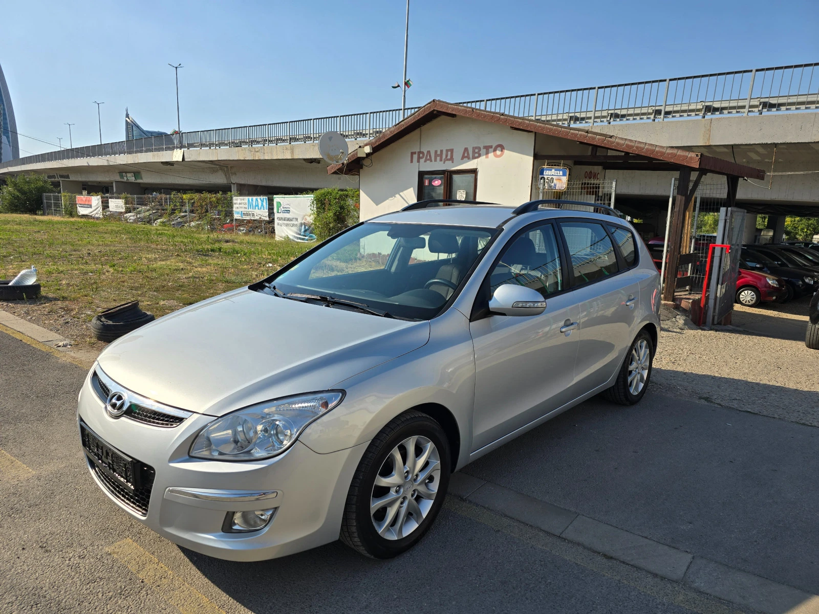 Hyundai I30 1.6 перфектна - изображение 2