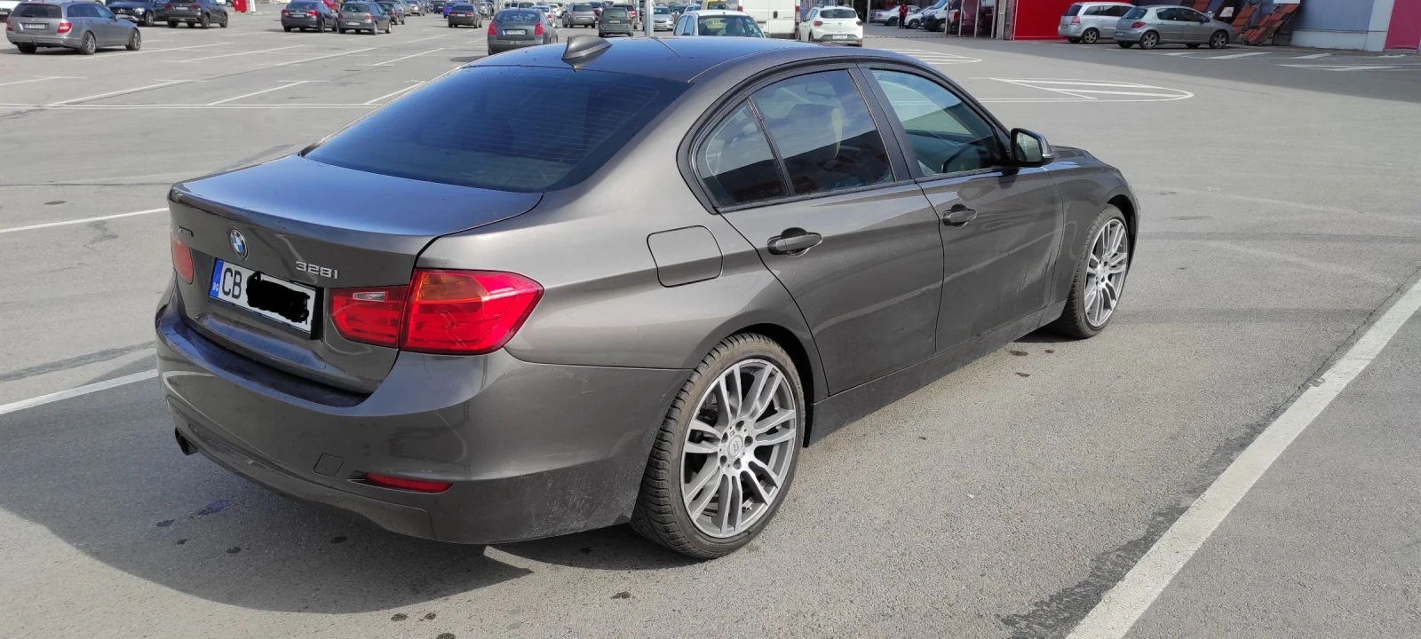BMW 328 328i xDrive F30 - изображение 3