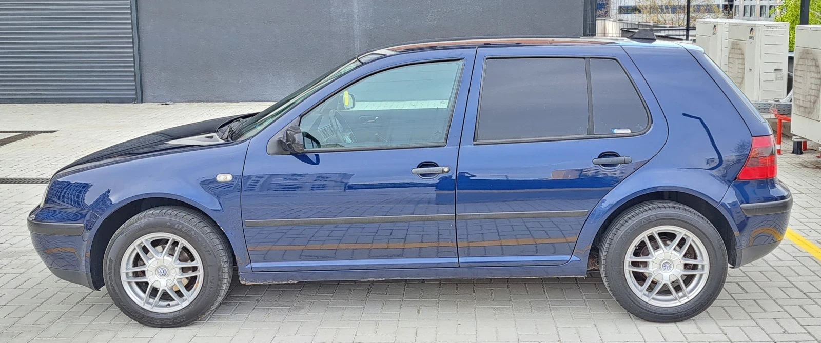 VW Golf 1.6SR/101кс! - изображение 2