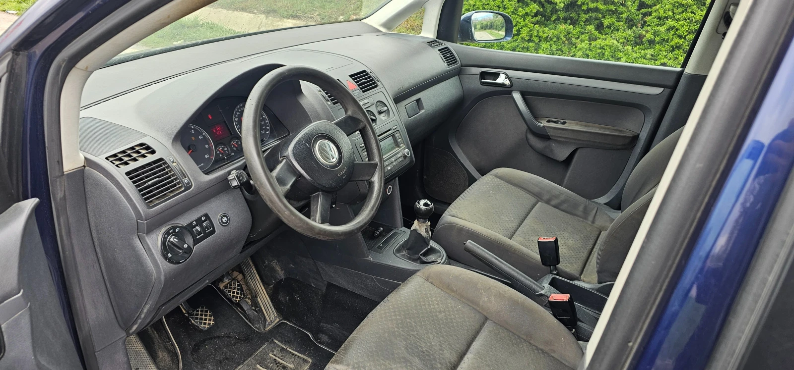 VW Touran 1.6 GPL - изображение 9