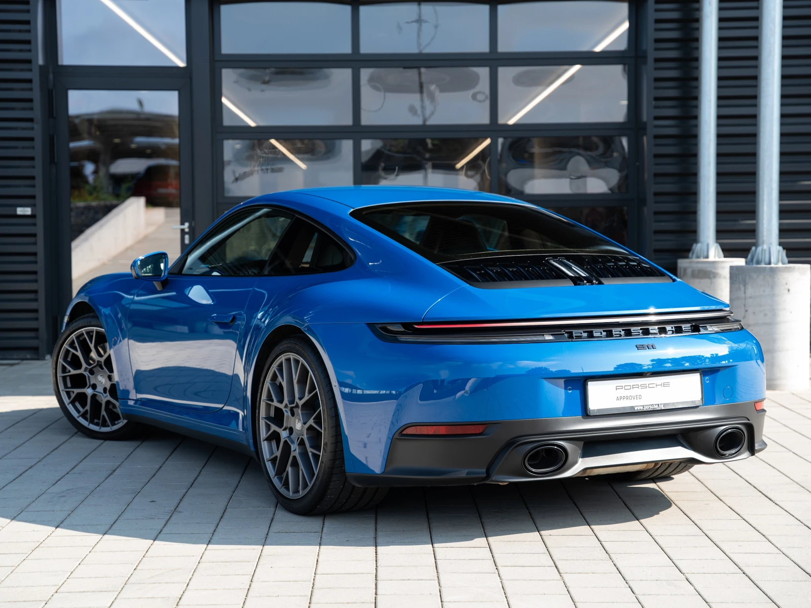 Porsche 911 Carrera (992 II) - изображение 2