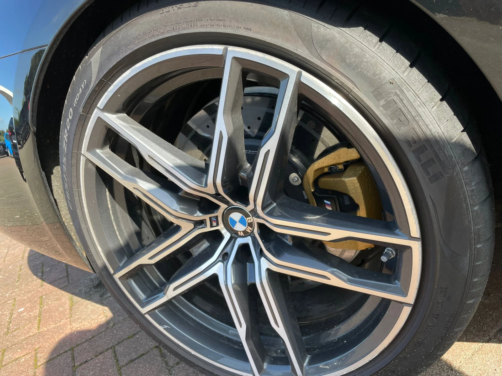 BMW M5 Competition B/W + Carbon Ceramic - изображение 5
