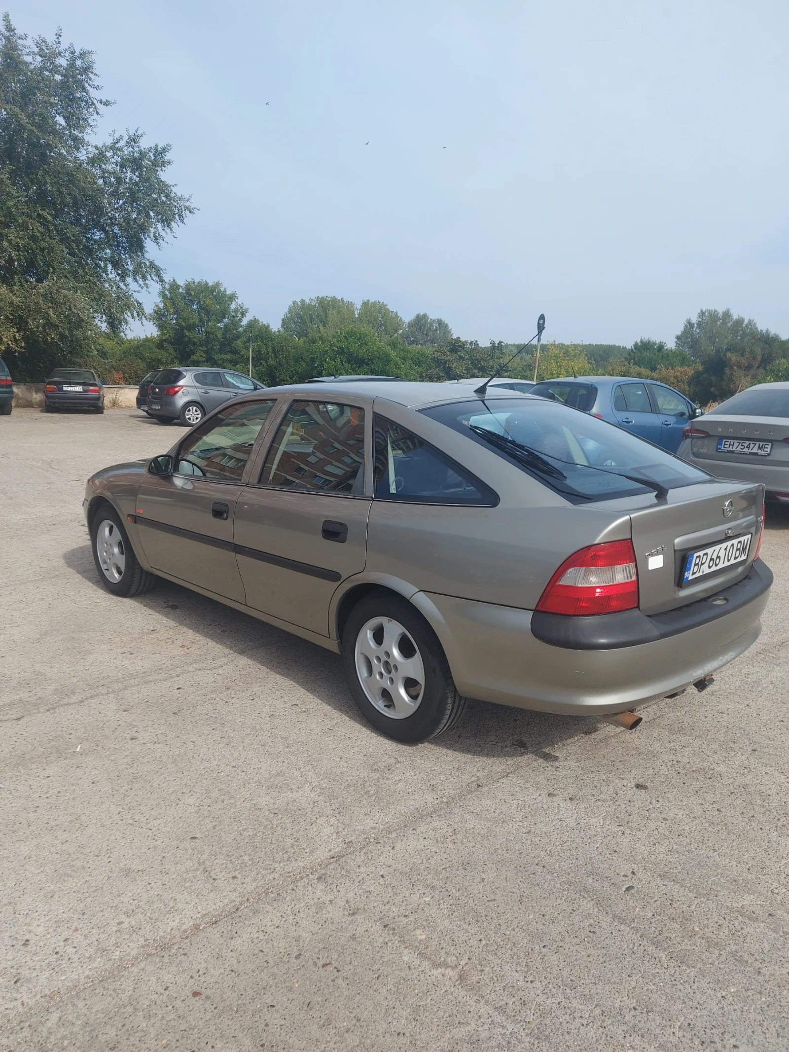 Opel Vectra B - изображение 5