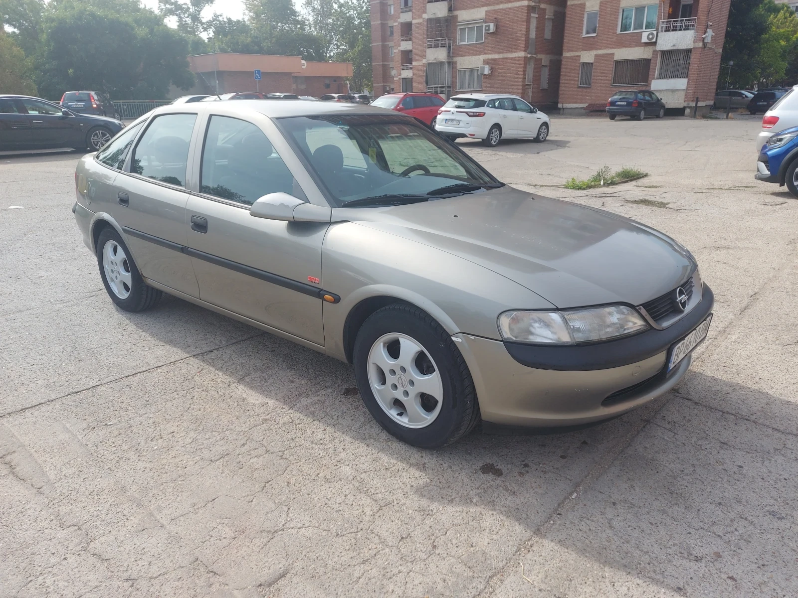 Opel Vectra B - изображение 3