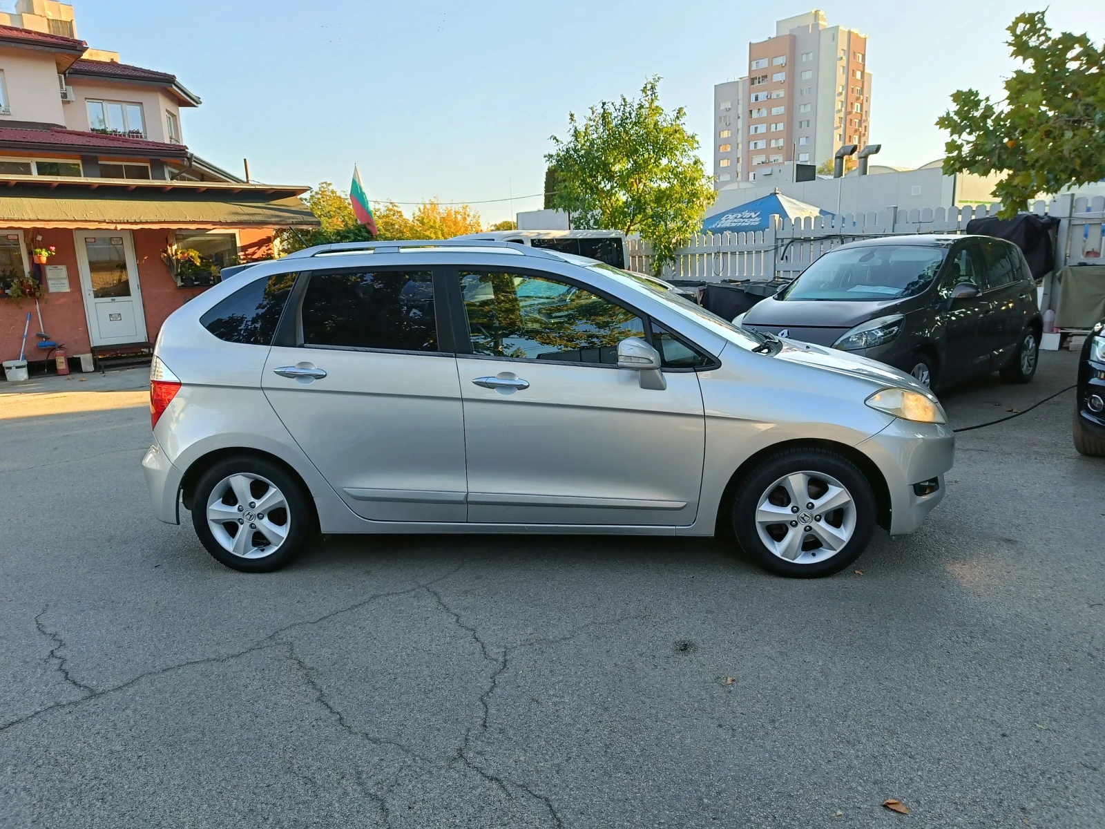 Honda Fr-v 1.7 GAZ BENZIN 125 - изображение 4