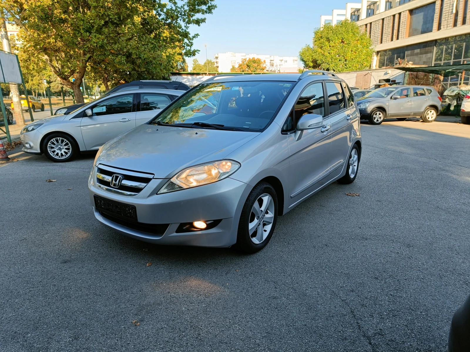 Honda Fr-v 1.7 GAZ BENZIN 125 - изображение 3