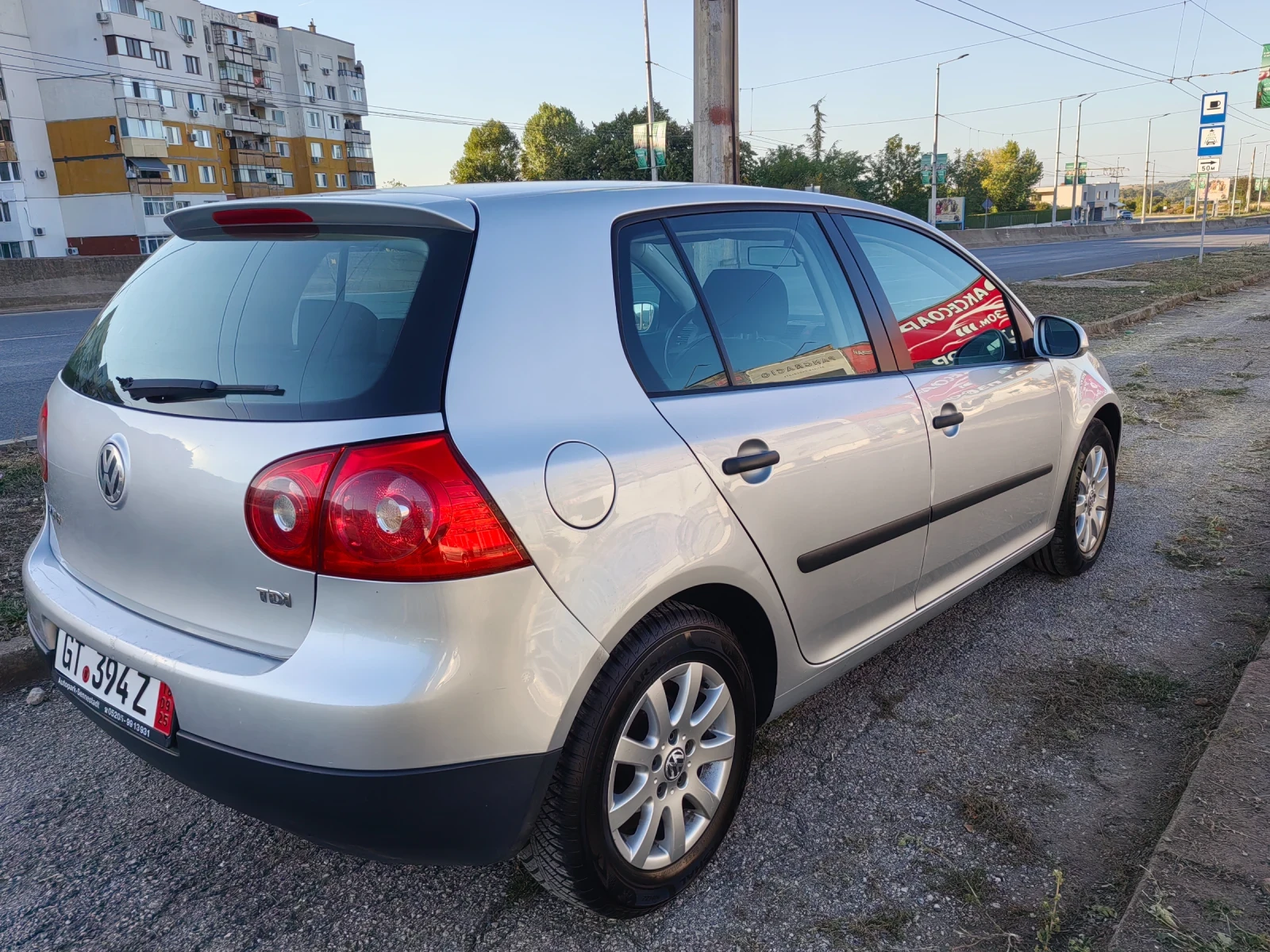 VW Golf 1.9tdi 105ps navi - изображение 7