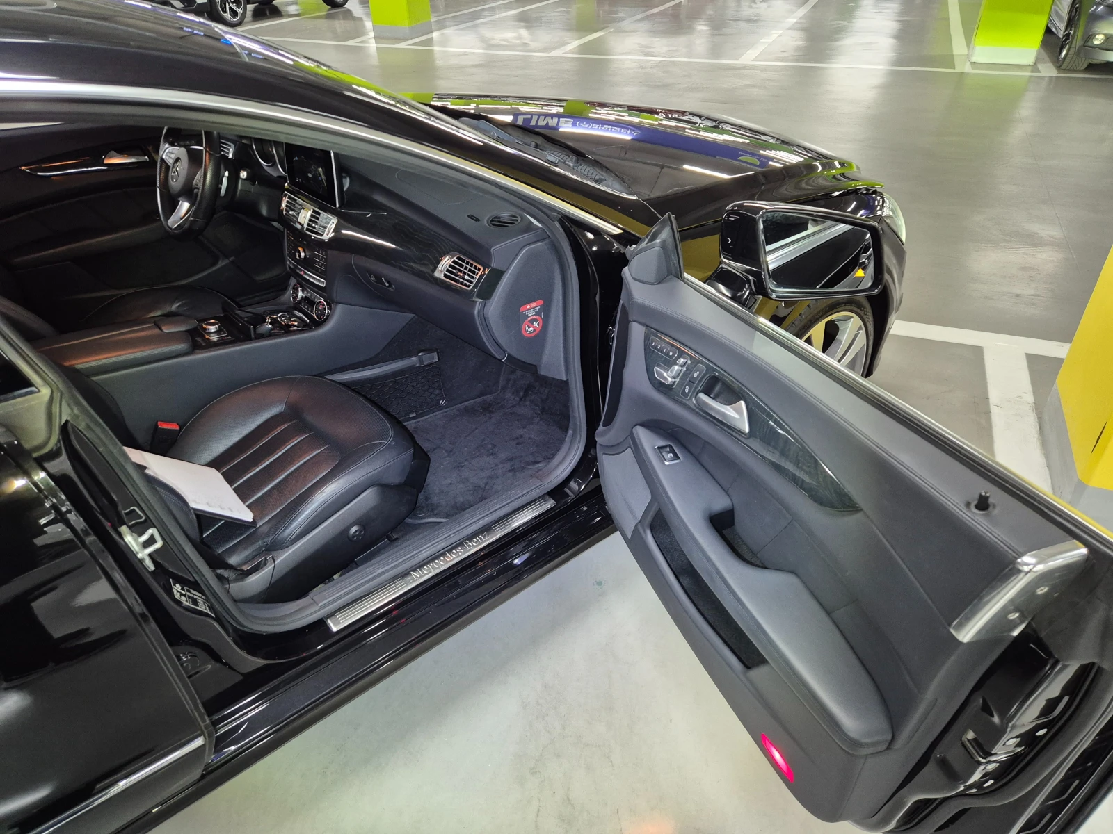 Mercedes-Benz CLS 350  4MATIC- - -! | Mobile.bg   11