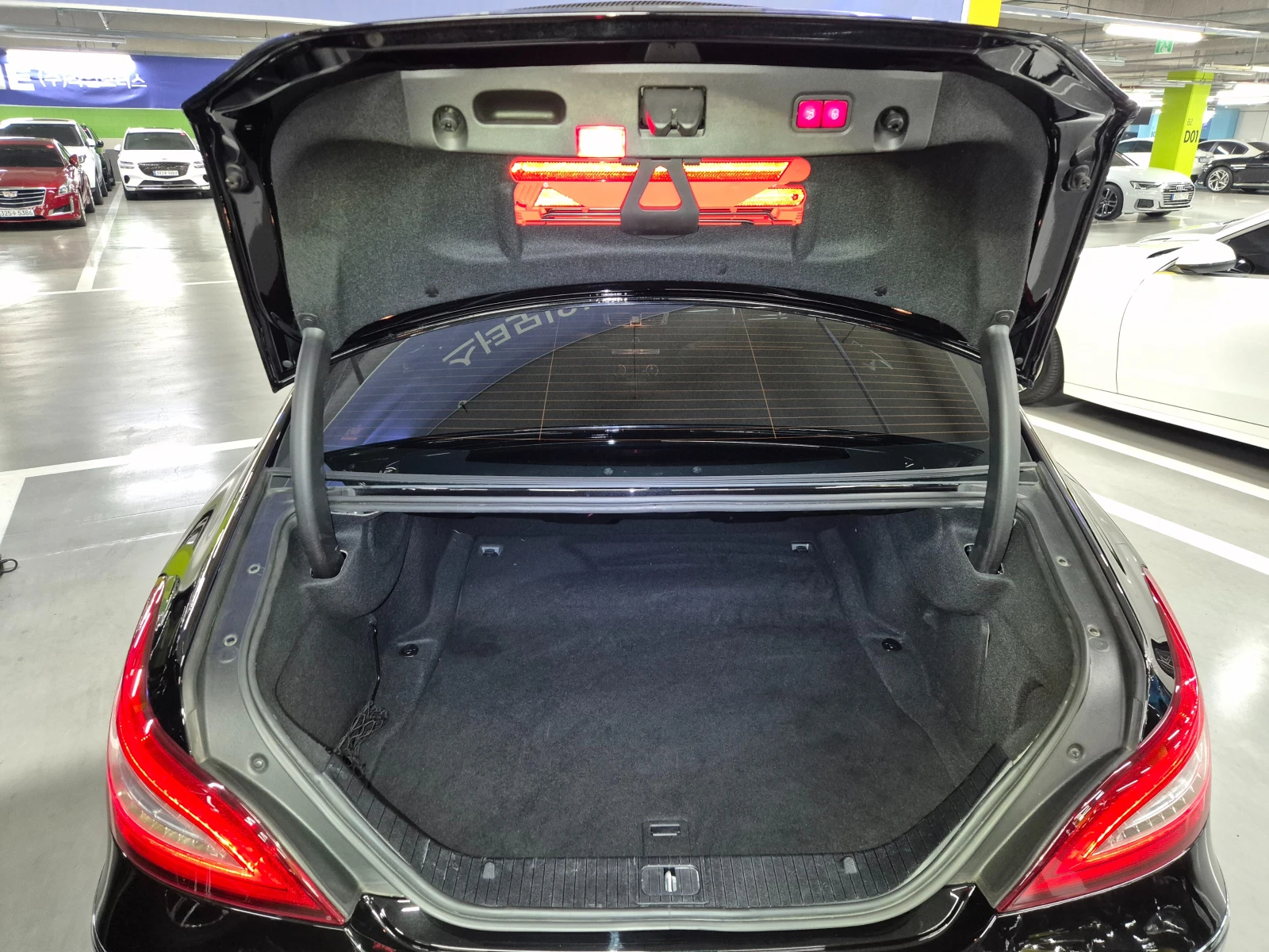 Mercedes-Benz CLS 350  4MATIC- - -! | Mobile.bg   12