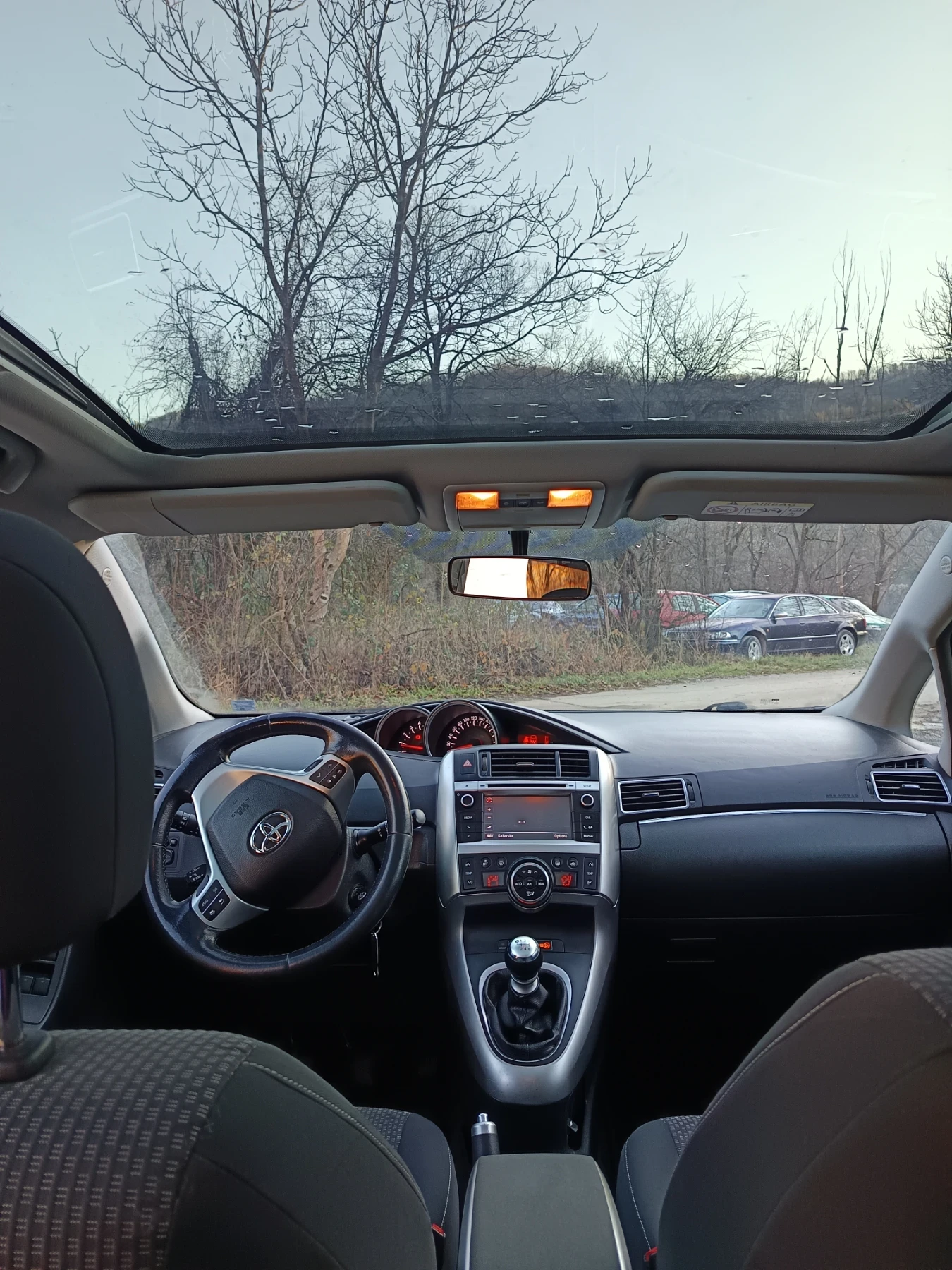 Toyota Verso 2D4D | Mobile.bg � ����������� 11