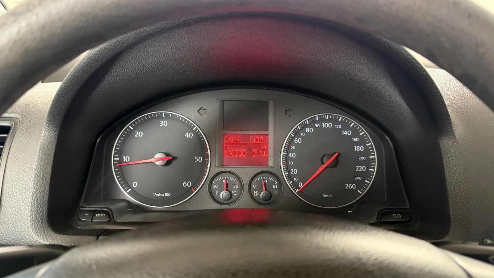 VW Golf, снимка 15 - Автомобили и джипове - 53924262