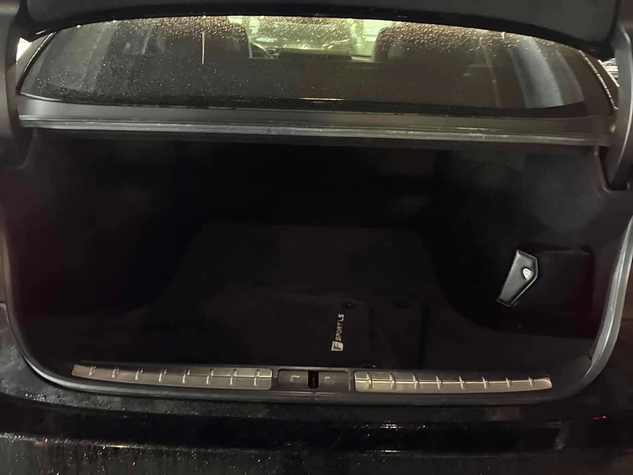 Lexus LS 500 L  F-SPORT * DISTRONIC* 360КАМЕРИ* ОБДУХВАНЕ* , снимка 13 - Автомобили и джипове - 53971013