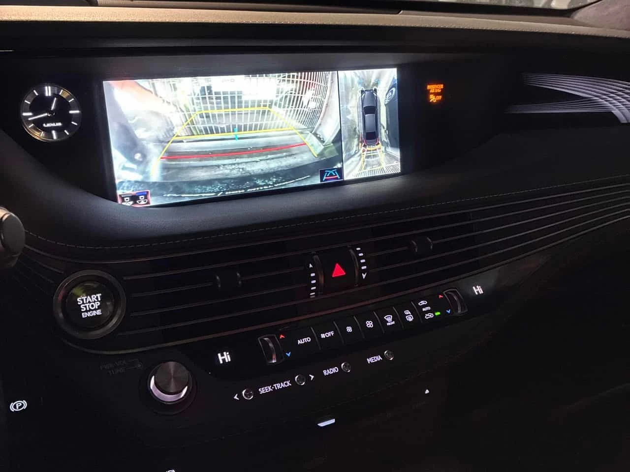 Lexus LS 500 L  F-SPORT * DISTRONIC* 360КАМЕРИ* ОБДУХВАНЕ* , снимка 16 - Автомобили и джипове - 53971013