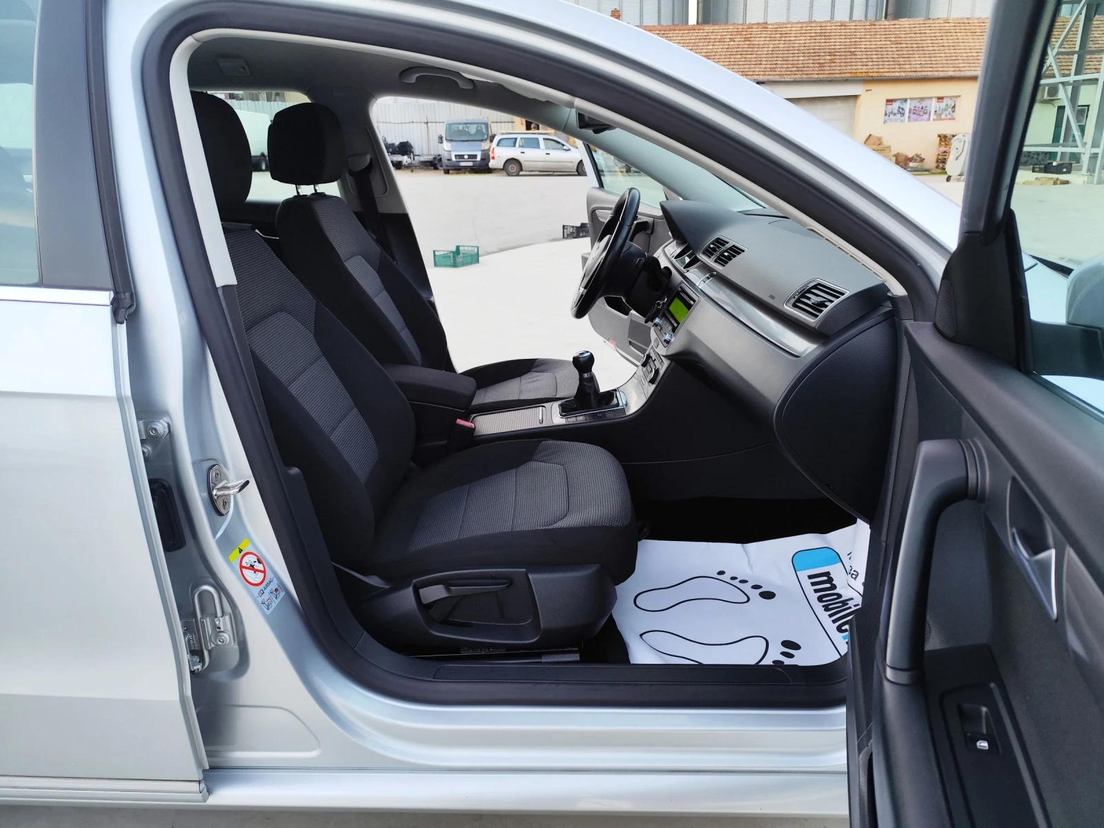 VW Passat 2.0TDI-140кс.EURO-5, снимка 13 - Автомобили и джипове - 53991881