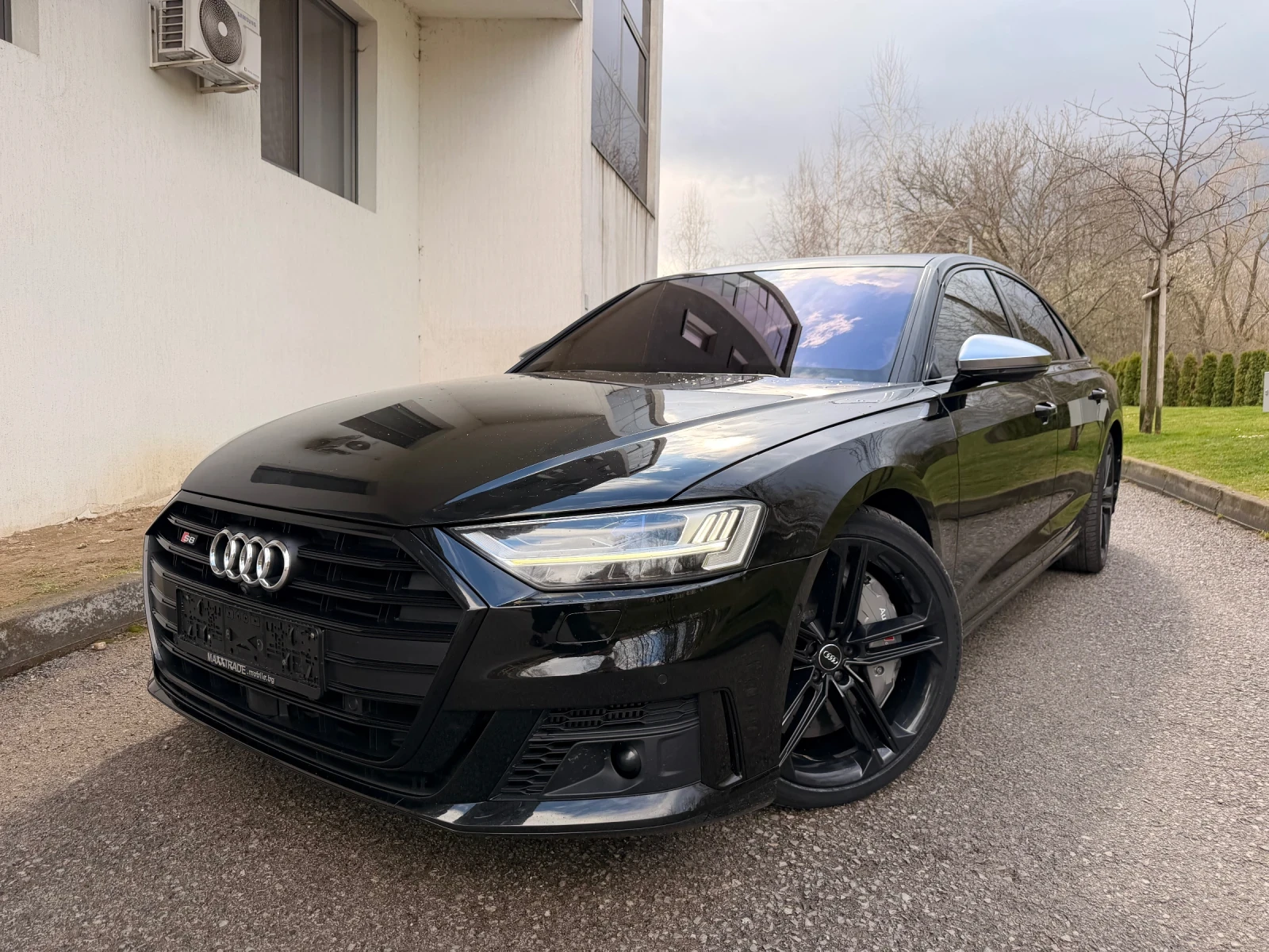 Audi S8 КЕРАМИКА / ВЕНТИЛАЦИЯ / ГОТОВ ЛИЗИНГ, снимка 3 - Автомобили и джипове - 54091223