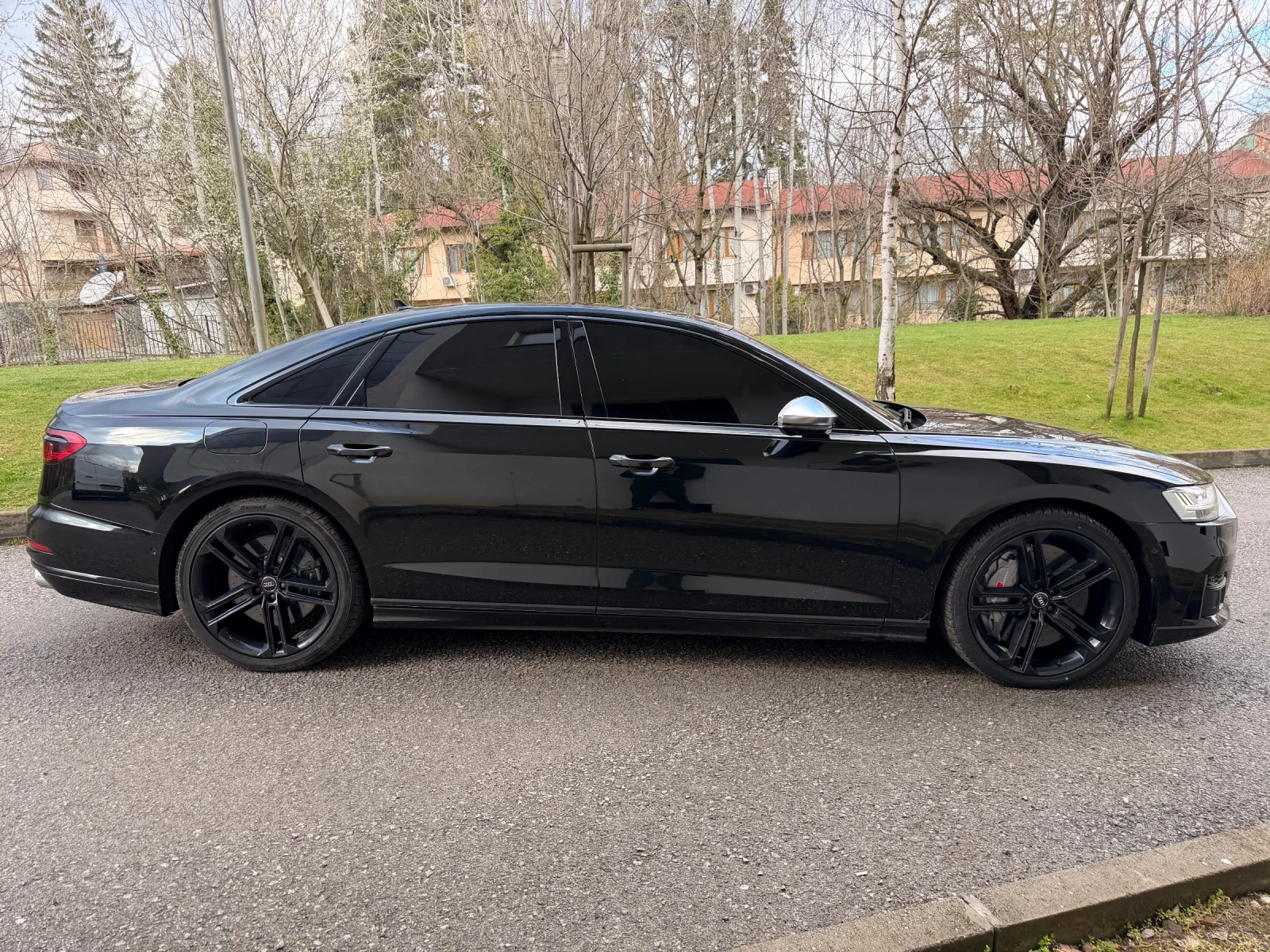 Audi S8 КЕРАМИКА / ВЕНТИЛАЦИЯ / ГОТОВ ЛИЗИНГ, снимка 8 - Автомобили и джипове - 54091223