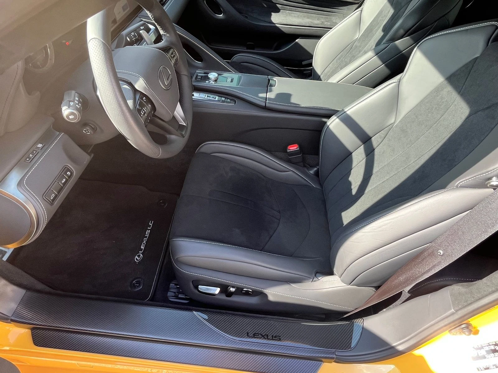 Lexus LC 500 РЕГИСТРАЦИЯ & ОБСЛУЖВАНЕ, снимка 5 - Автомобили и джипове - 54148592